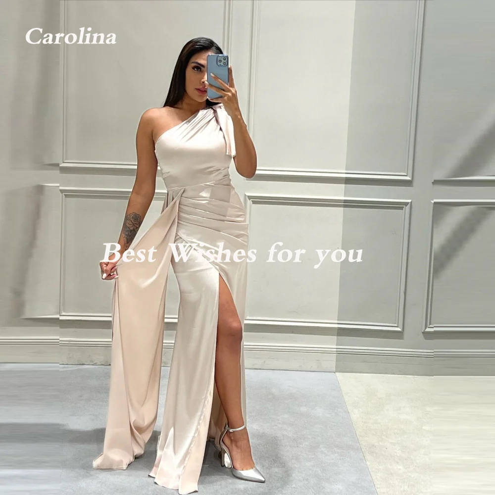 קרוליינה סטרפלס כתף אחת שמלות ערב נשים גבוה פיצול שרוולים סאטן חתונה אורחים אלגנטיים רשמית צד שמלות
