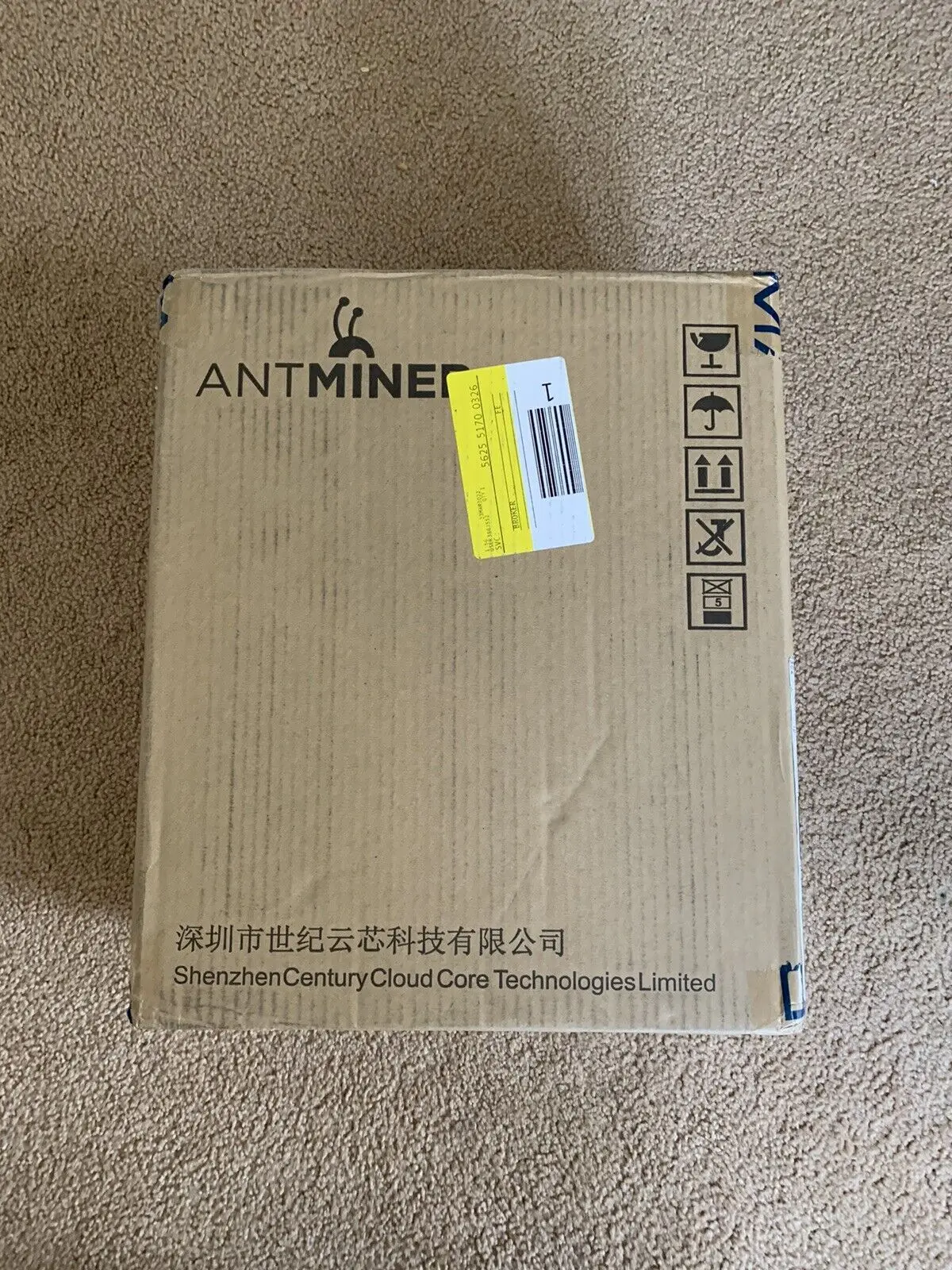 Bitmain Antminer L7 8800Mh/s 3168W - דוג ' /LTC ASIC כורה - במלאי! לנו המוכר!!