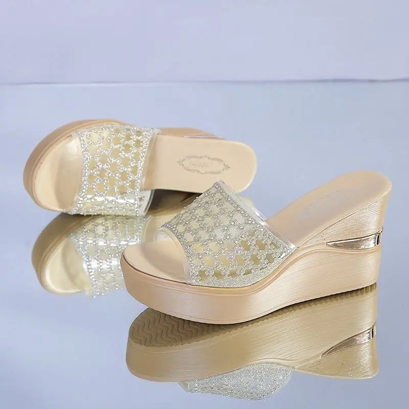 2023 קיץ נשים עקב גבוה סנדלים עבור Famele הקיץ הבוהן ציוץ תחרה רשת טריז עקבים סנדל נעלי נשים מקורה נעלי בית